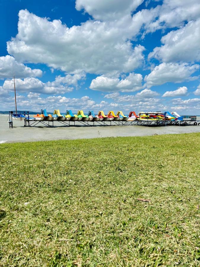 Lakeside Home Сиофок Екстериор снимка